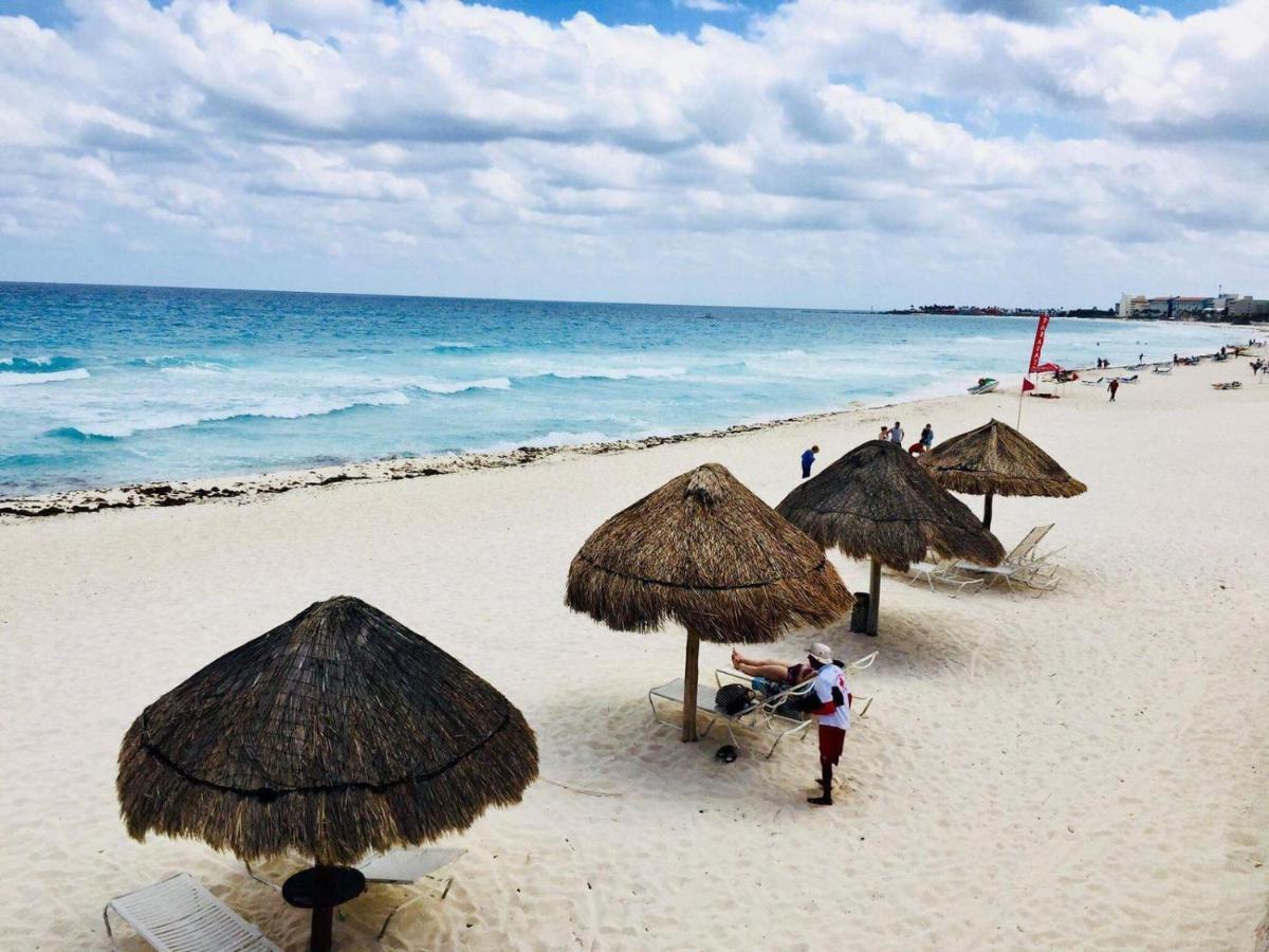 Brisas Sunset Apartment Cancun Luaran gambar