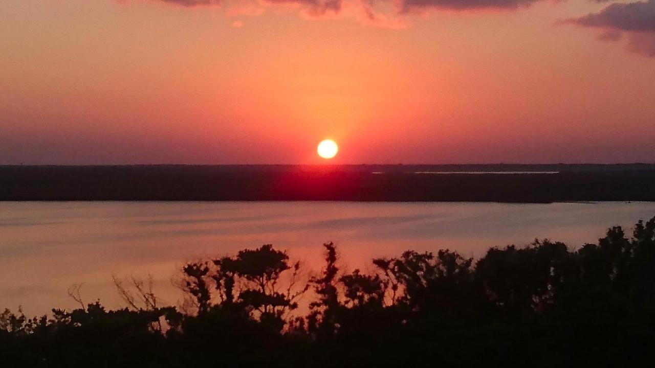Brisas Sunset Apartment Cancun Luaran gambar
