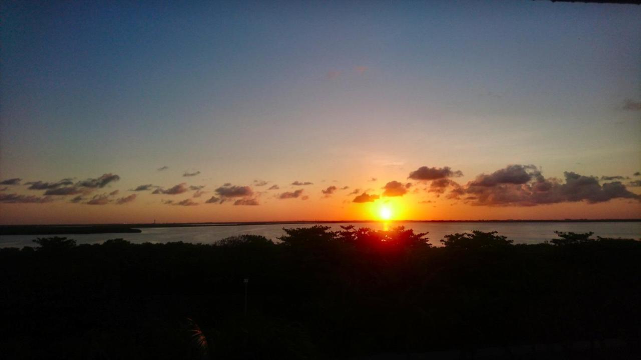 Brisas Sunset Apartment Cancun Luaran gambar