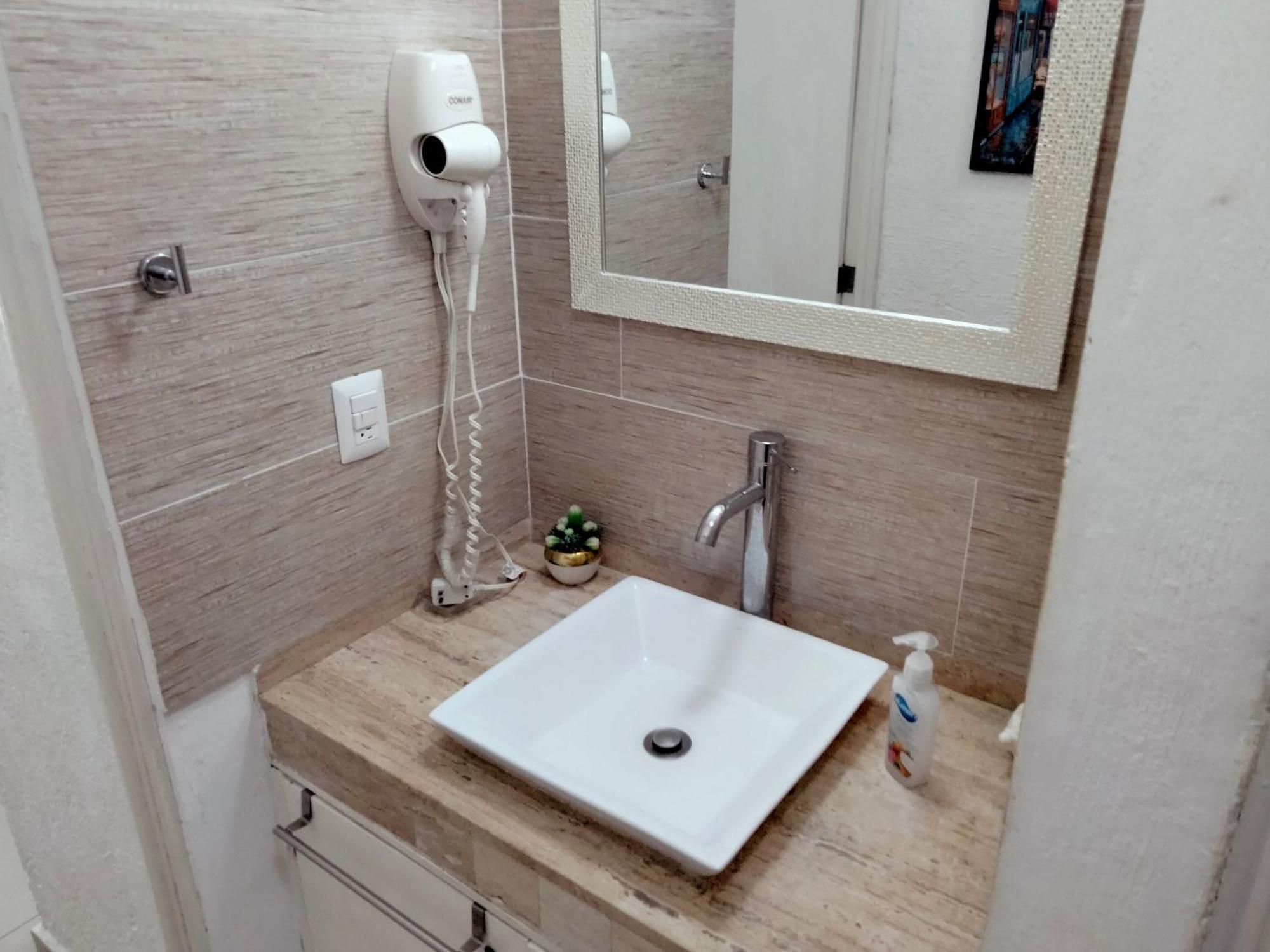 Brisas Sunset Apartment Cancun Luaran gambar